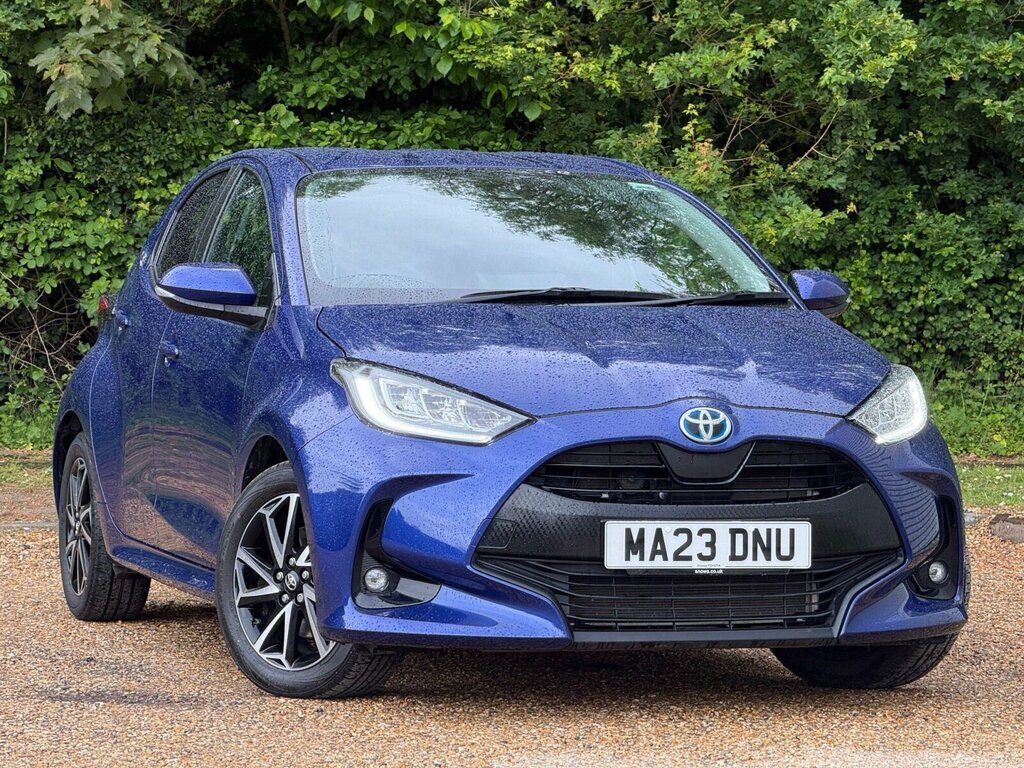 Toyota Yaris 1.5 Vvt-h Design Hatchback Hybrid E-cvt Blue
