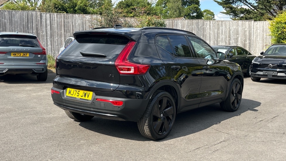 Volvo XC40 Black Edition Plus, B3 Mild Hybrid, MJ75JWV Black #2