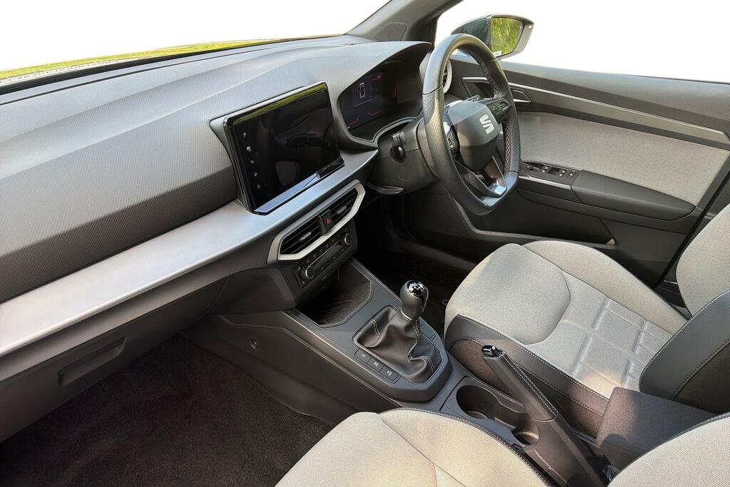 Seat Arona 1.0 Tsi 115 Fr First Edition HN75ZFK Grey #2