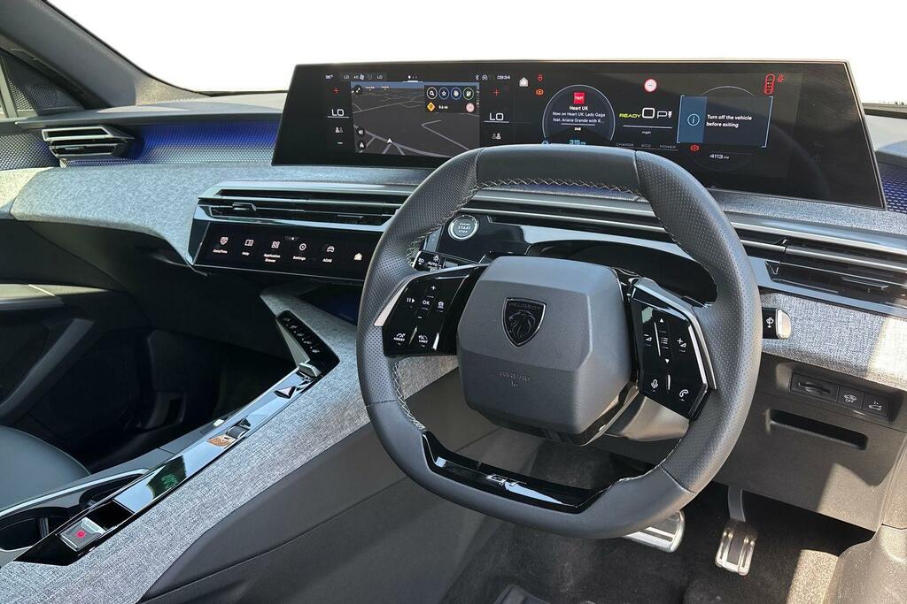 Peugeot 3008 73Kwh Gt KS25NJK Grey #6
