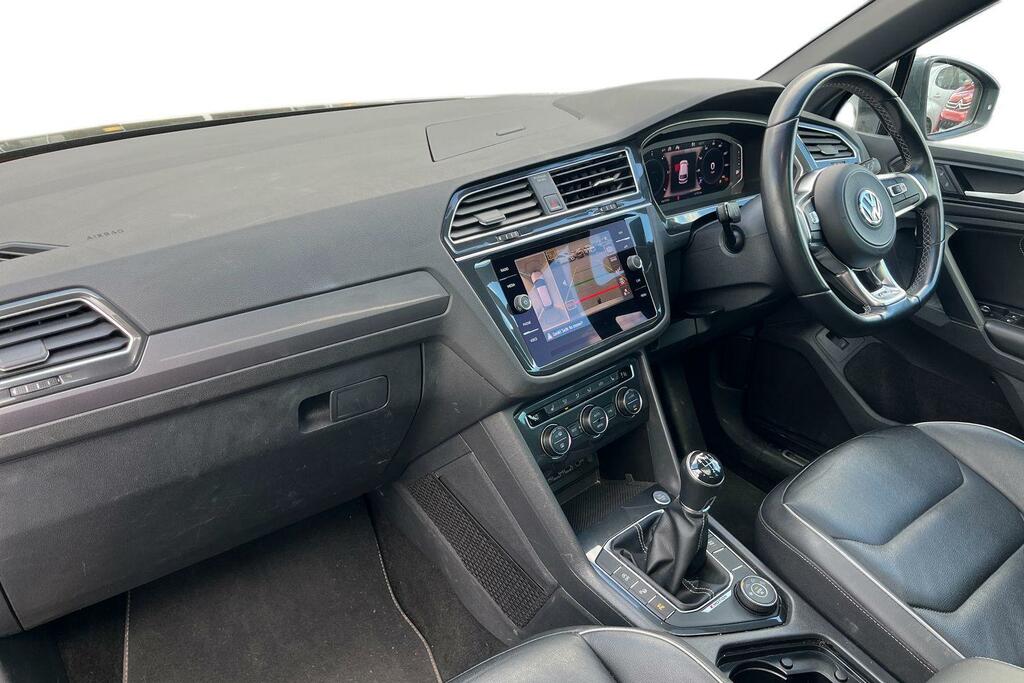 Volkswagen Tiguan 2.0 Tdi R-line Tech Suv Euro 6 KP20ELC Grey #2