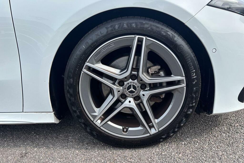 Mercedes-Benz A Class 1.3 A180h Mhev Amg Line Premium 7G-dct Euro 6 S RE23WHR White #5