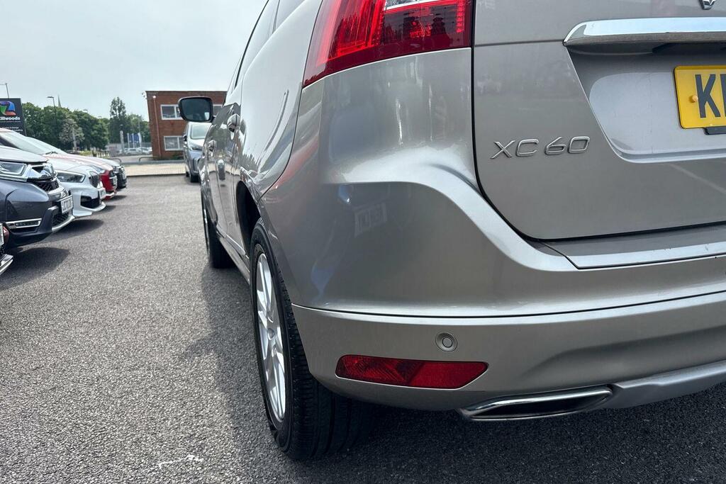 Volvo XC60 2.4 D4 Se Lux Nav Awd Euro 6 Ss KR65BNJ Gold #5