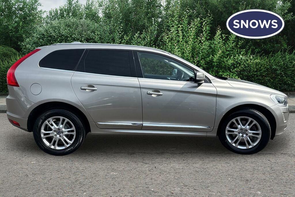 Volvo XC60 2.4 D4 Se Lux Nav Awd Euro 6 Ss KR65BNJ Gold #6