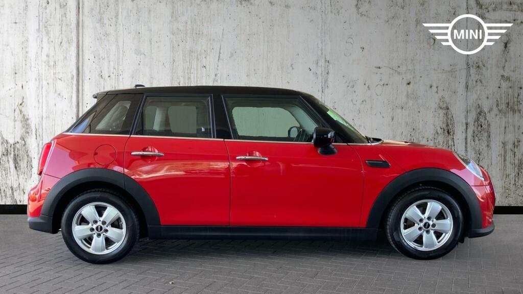 Mini Hatch 5-Door Hatch Cooper Classic HK22FSL Red #3
