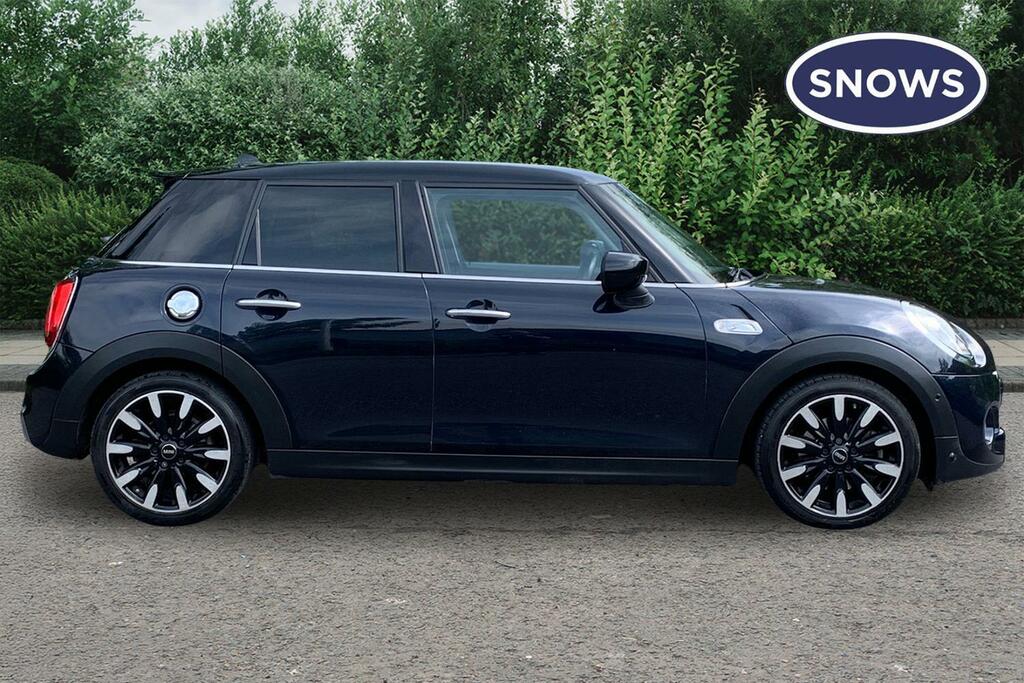 Mini Hatch 2.0 Cooper S Exclusive Steptronic Euro 6 Ss YE20CVG Black #4
