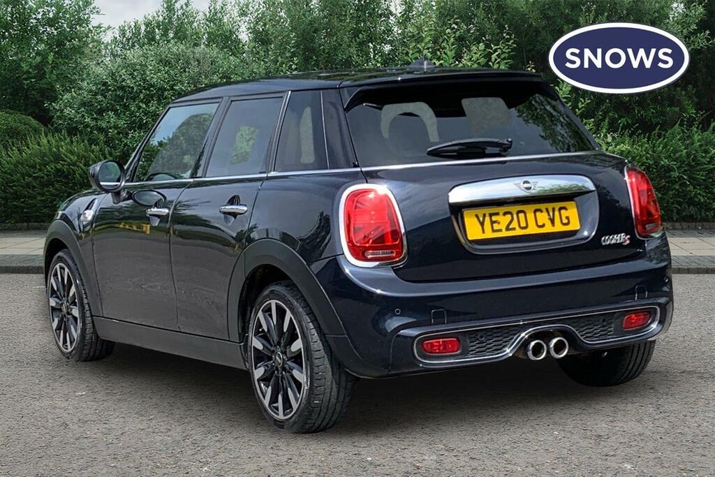 Mini Hatch 2.0 Cooper S Exclusive Steptronic Euro 6 Ss YE20CVG Black #3
