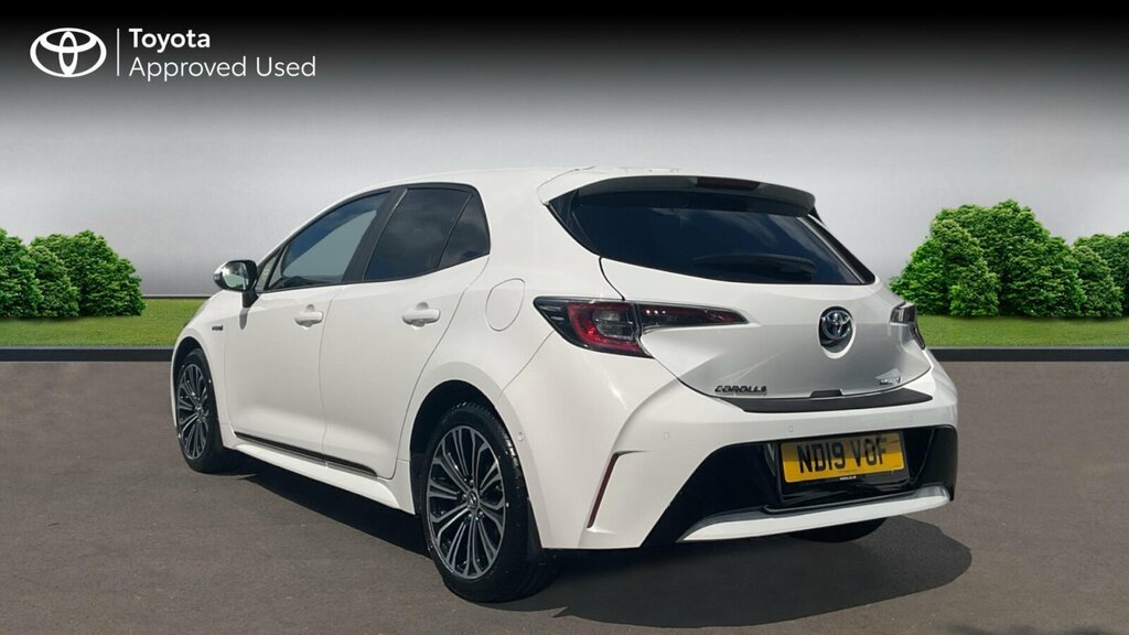 Toyota Corolla 1.8 Vvt-h Design Cvt Euro 6 Ss ND19VOF White #4