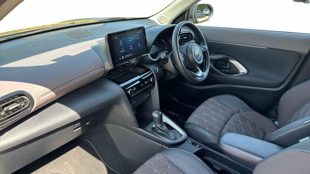 Toyota Yaris Cross 1.5 Vvt-h Excel Suv Hybrid E-cvt Euro 6 GF73NZT Grey #5