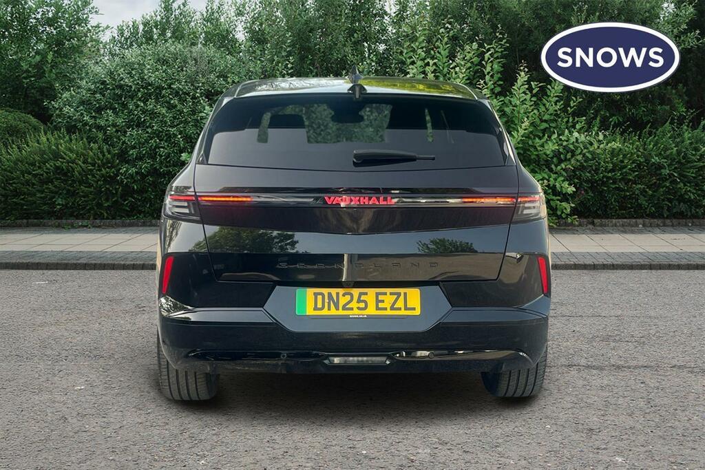 Vauxhall Grandland 73Kwh Ultimate DN25EZL Black #4