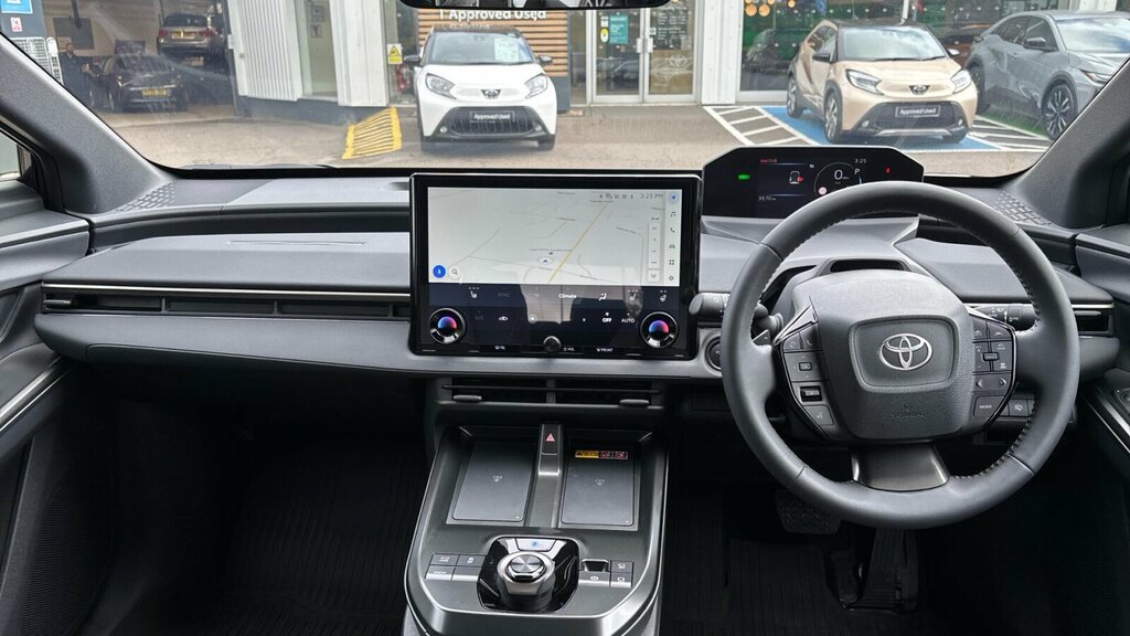 Toyota bZ4X 73.1Kwh Design HK75KZZ Blue #6