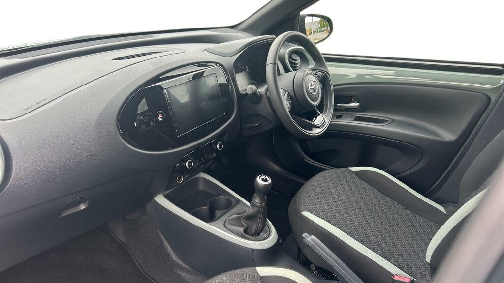 Toyota Aygo X 1.0 Vvt-i Edge Euro 6 Ss WF75GYV #5