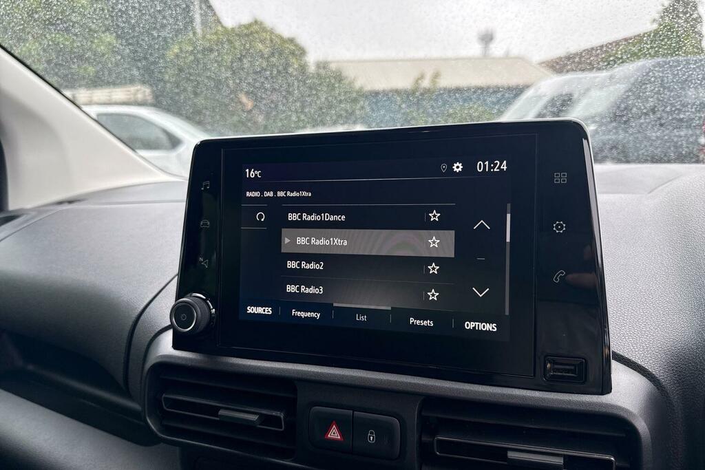 Vauxhall Combo Life Diesel Black #10