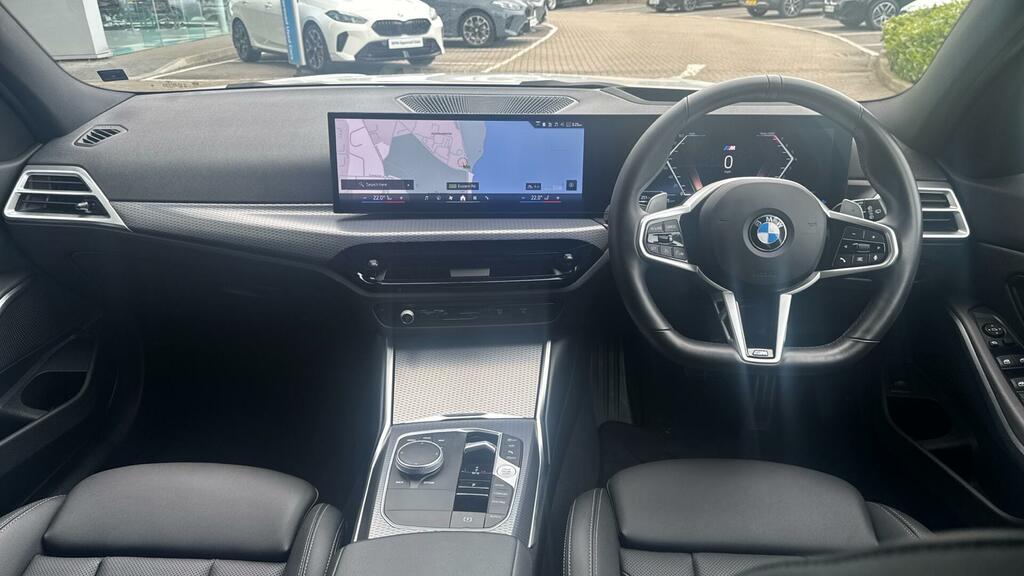 BMW 3 Series 320I M Sport Touring YF25ZWG White #4