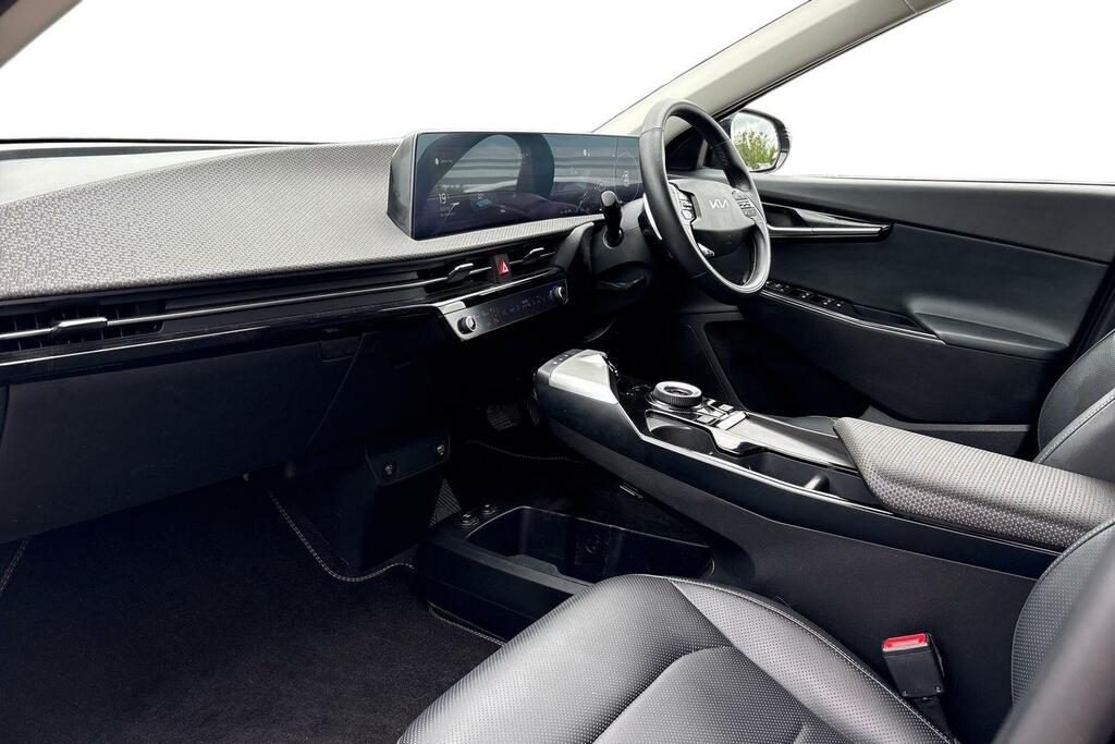 Kia EV6 77.4 Kwh Air LB22AVR Black #2