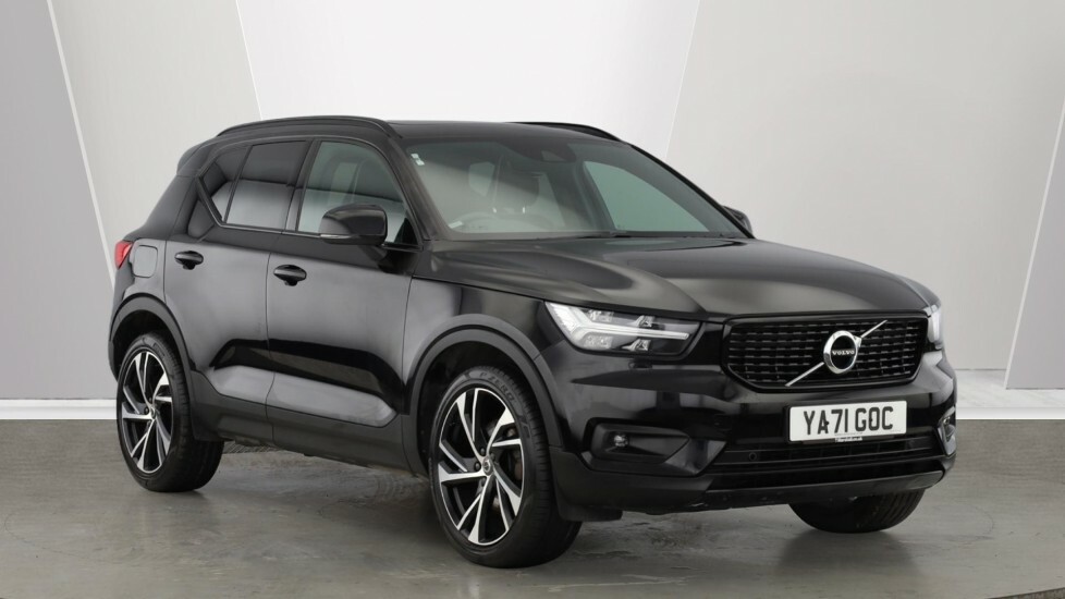 Volvo XC40 R-design Pro, B4 Mild Hybrid Black
