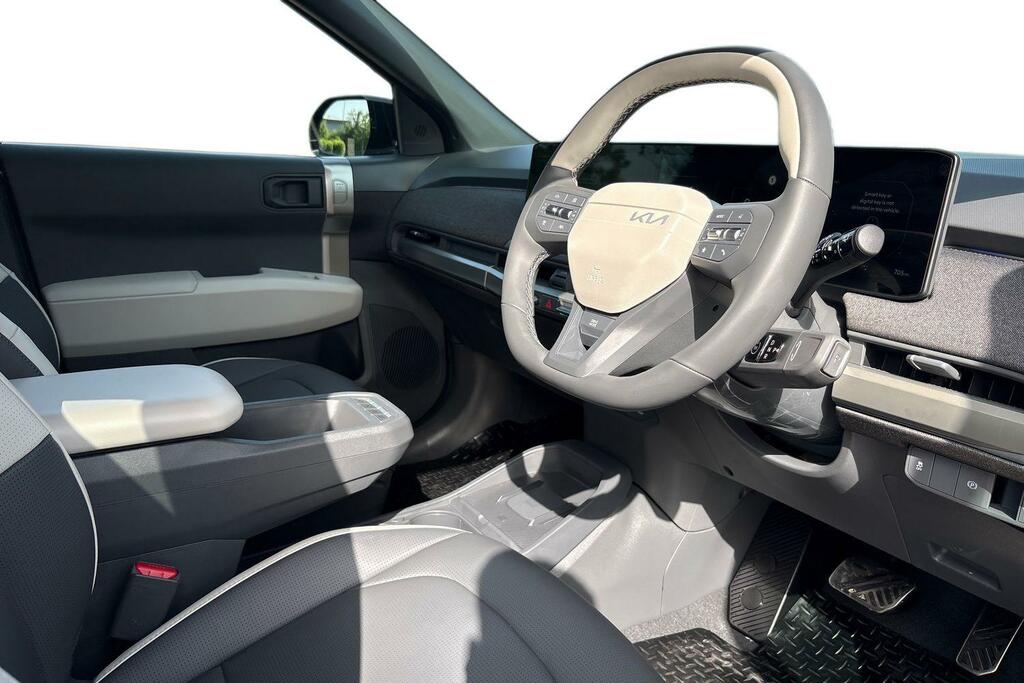 Kia EV3 81.4Kwh Gt-line VK26YMR Black #6