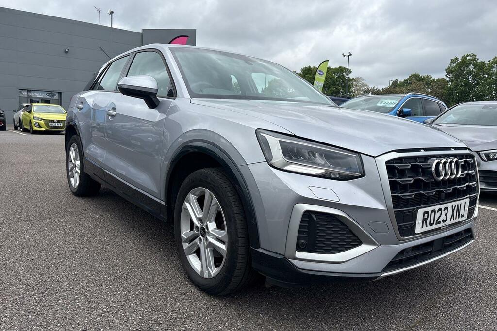 Audi Q2 1.5 Tfsi Cod 35 Sport Euro 6 Ss RO23XNJ Silver #5
