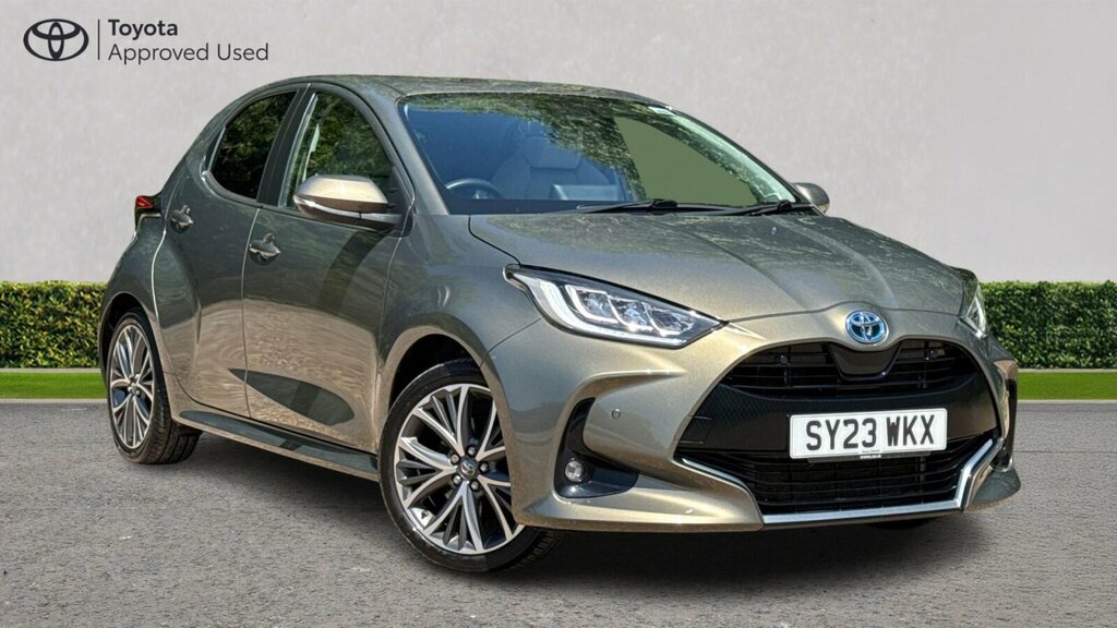 Toyota Yaris 1.5 Vvt-h Excel Hatchback Hybrid E-cvt Brown