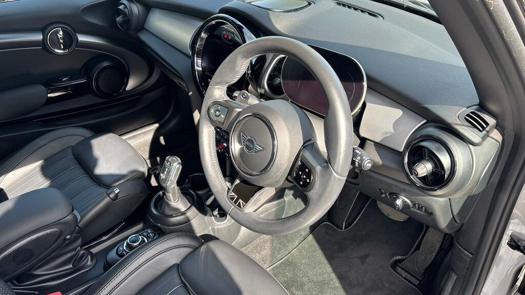 Mini Hatch 3-Door Hatch Cooper S Exclusive HK73TXX Silver #6