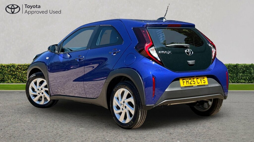 Toyota Aygo X 1.0 Vvt-i Pure Hatchback X-shift Euro 6 Blue #4