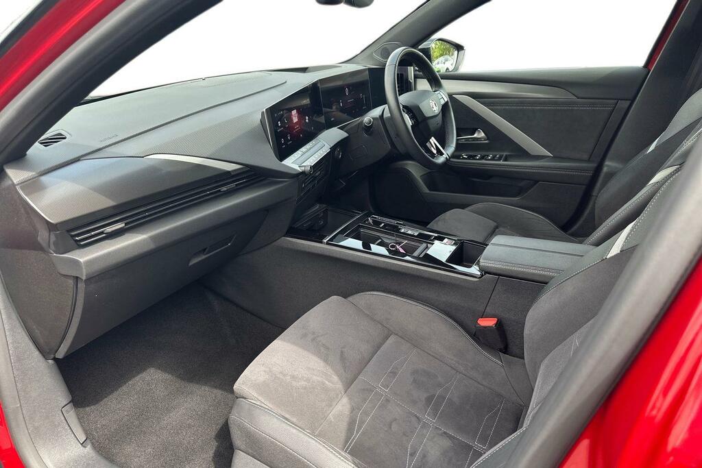 Vauxhall Astra 54Kwh Ultimate Sports Tourer YV24MPU Red #2