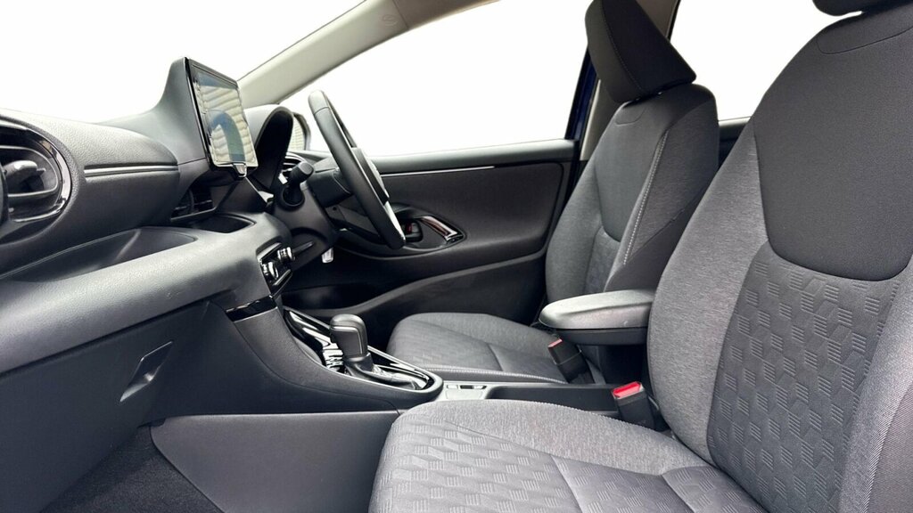 Toyota Yaris 1.5 Vvt-h Design Hatchback Hybrid E-cvt HV74VYB Blue #5