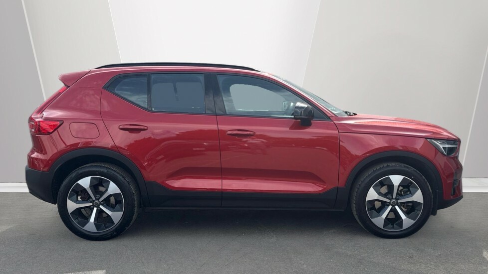 Volvo XC40 Plus, B3 Mild Hybrid, Dark HD24KPN Red #3