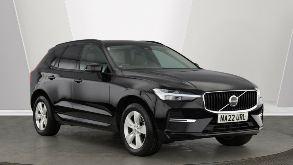 Volvo XC60 Momentum, B5 Awd Mild Hybrid Black