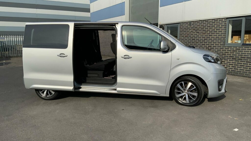Toyota Proace Verso 2.0D Family Medium Mpv Mwb Euro 6 Ss 8 Sea Silver #53
