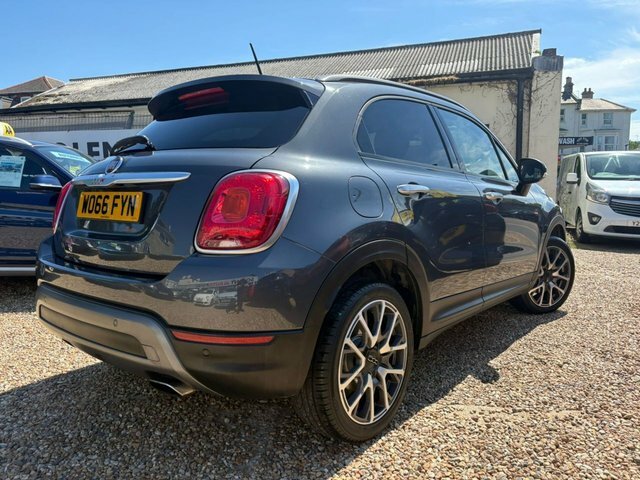 Fiat 500X 2016 1.4 Multiair Cross Plus Suv WO66FYN Grey #2