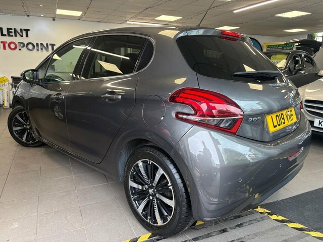 Peugeot 208 2019 1.2 Puretech Tech Edition Hatchback Petro LO19VRF Grey #3