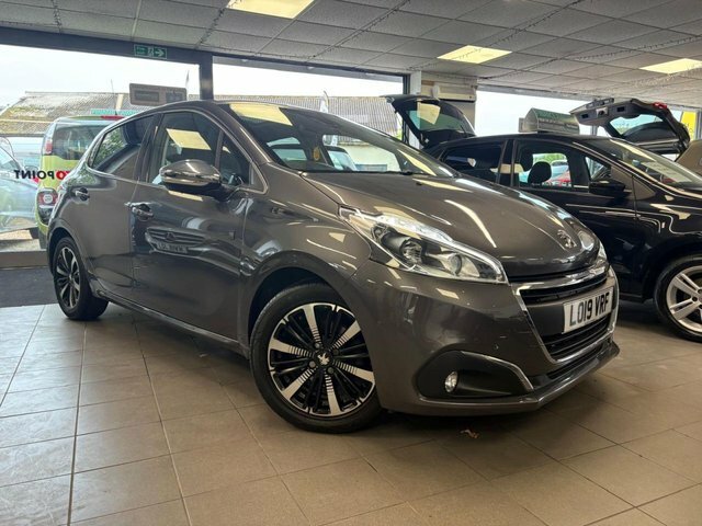 Peugeot 208 2019 1.2 Puretech Tech Edition Hatchback Petro LO19VRF Grey #2