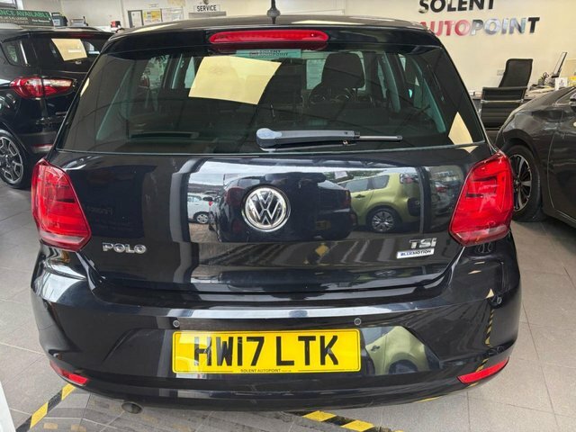 Volkswagen Polo 2017 1.2 Tsi Bluemotion Tech Match Edition Hatchba HW17LTK Black #2