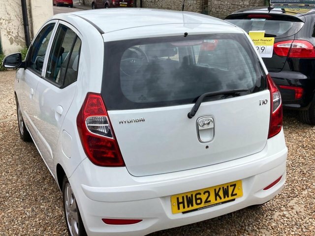 Hyundai I10 2012 1.2 Active Hatchback Euro 5 HW62KWZ White #5