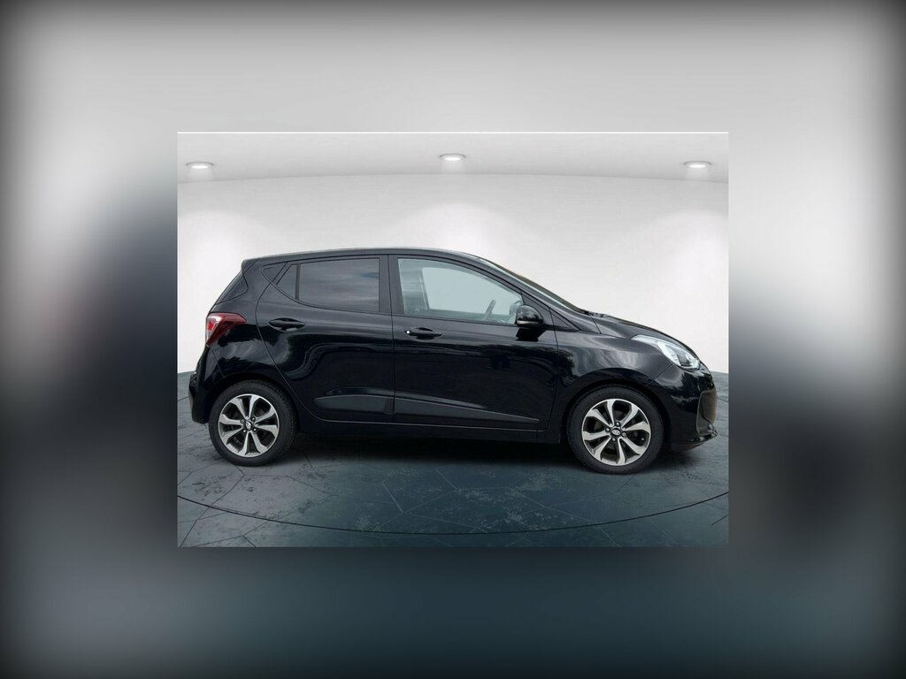 Hyundai I10 1.2 Premium Se Euro 6 OV17FPN Black #2
