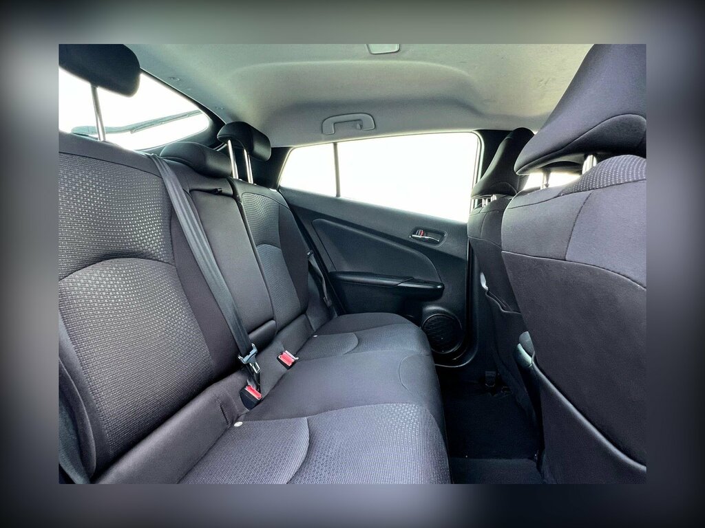 Toyota Prius 1.8 Vvti Excel Euro 6 Ss Cvt Silver #5