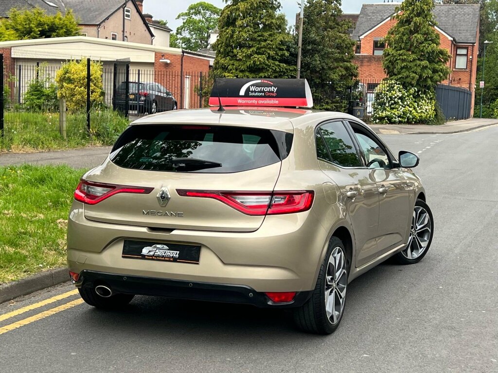 Renault Megane 1.5 Dci Signature Nav Euro 6 Ss AU66ORJ Beige #2