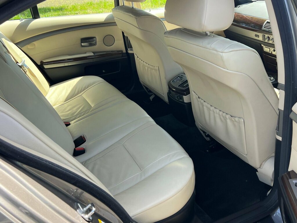 BMW 7 Series 3.0 730D Black #10