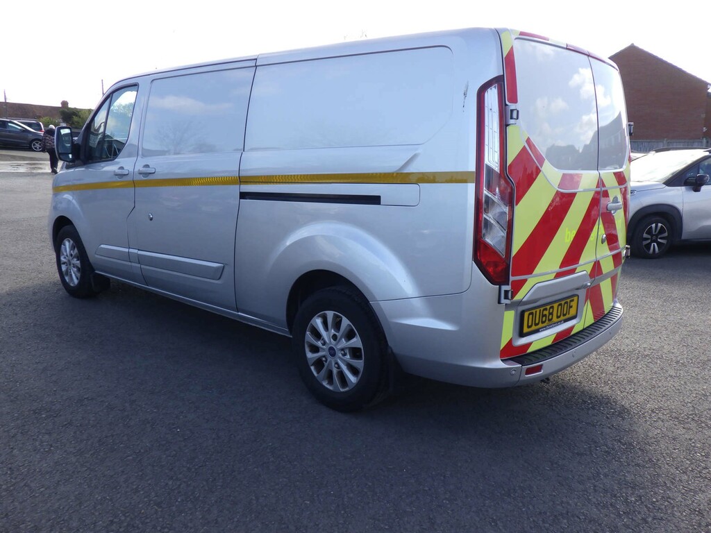 Ford Transit Custom 300 Limited OU68OOF #6