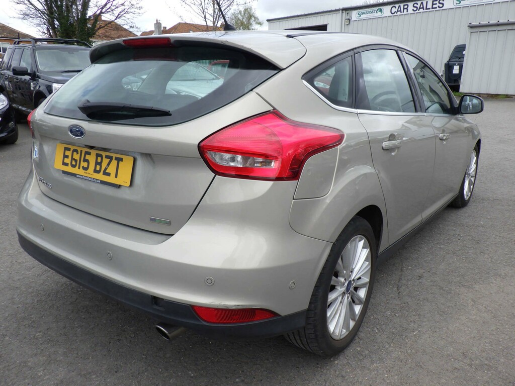 Ford Focus Titanium X EG15BZT #6