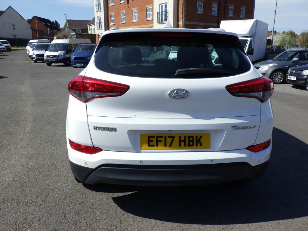 Hyundai Tucson Se Nav Blue Drive 2Wd Gdi EF17HBK  #5