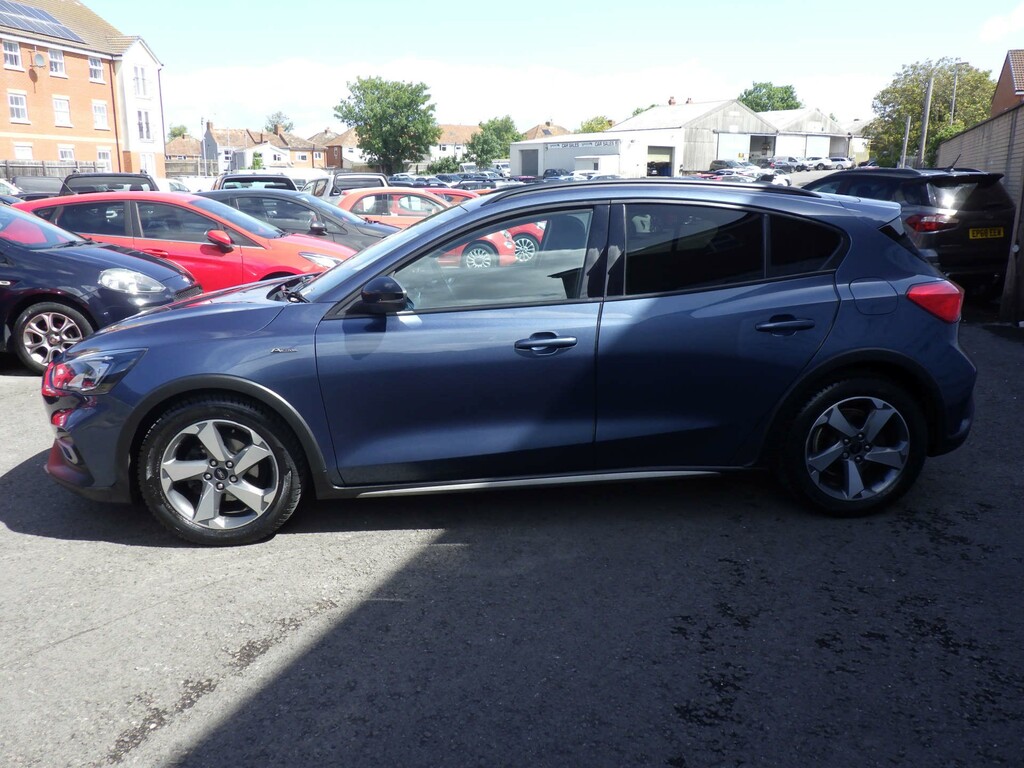Ford Focus Active Ecoblue VK70RKN #6