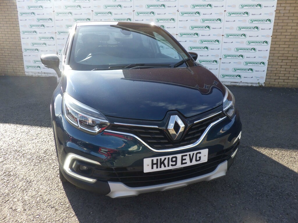Renault Captur Gt Line Tce HK19EVG Black #2