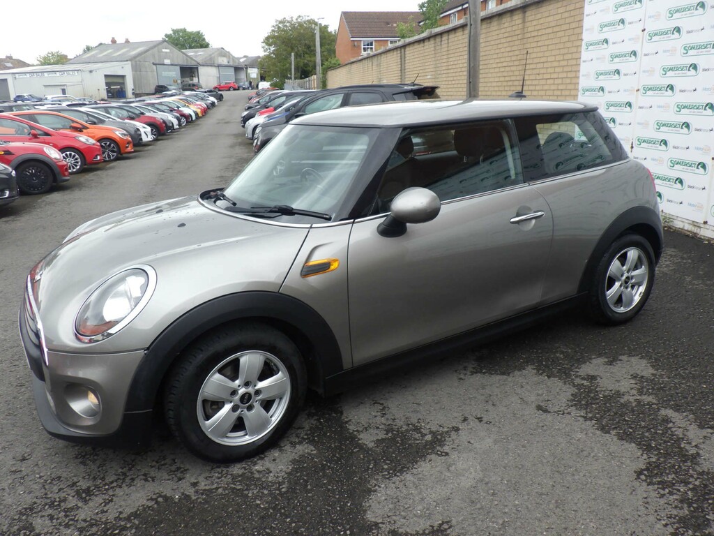 Mini Hatch One Silver #6