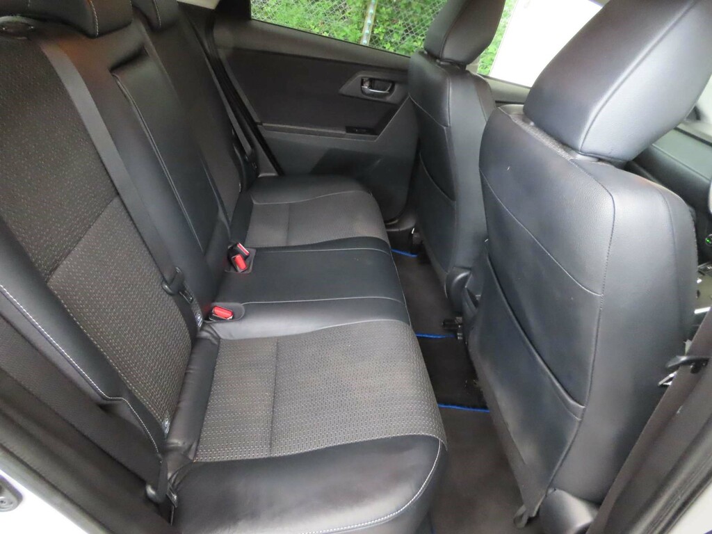 Toyota Auris Excel Vvt-i Cvt HF15MVP #2