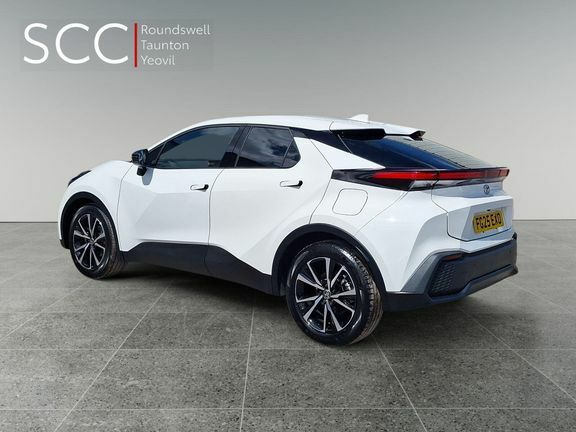 Toyota C-Hr Design 1.8 Fwd Hybrid FG25EXO White #4