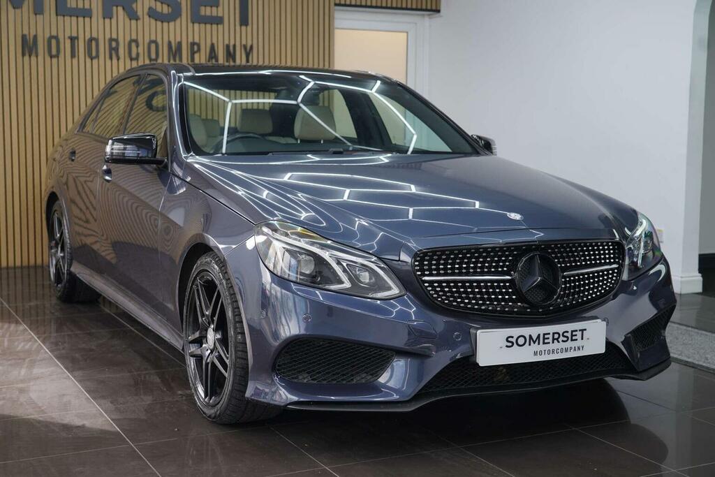 Mercedes-Benz E Class Saloon 2.0 E250 Amg Night Edition Premium G-tron Blue #4