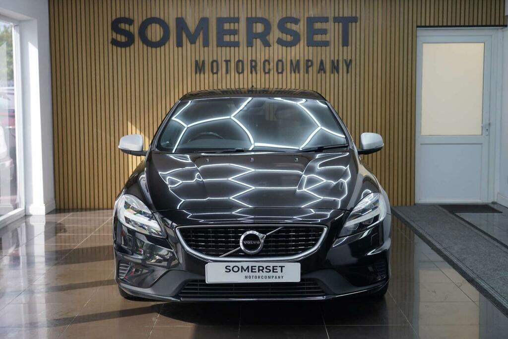 Volvo V40 Hatchback 2.0 D2 R-design Pro Euro 6 Ss KY17UDZ Black #5