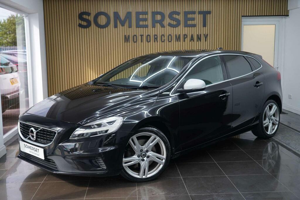 Volvo V40 Hatchback 2.0 D2 R-design Pro Euro 6 Ss Black